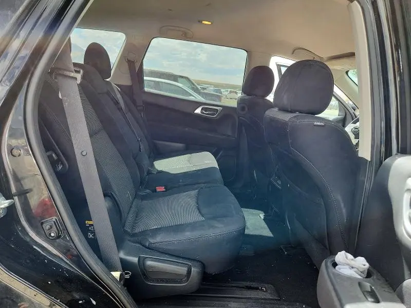 2017 NISSAN PATHFINDER S  