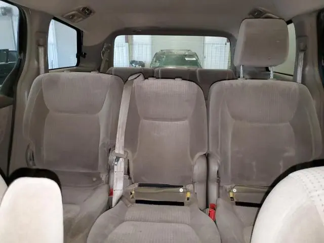 2010 TOYOTA SIENNA CE  