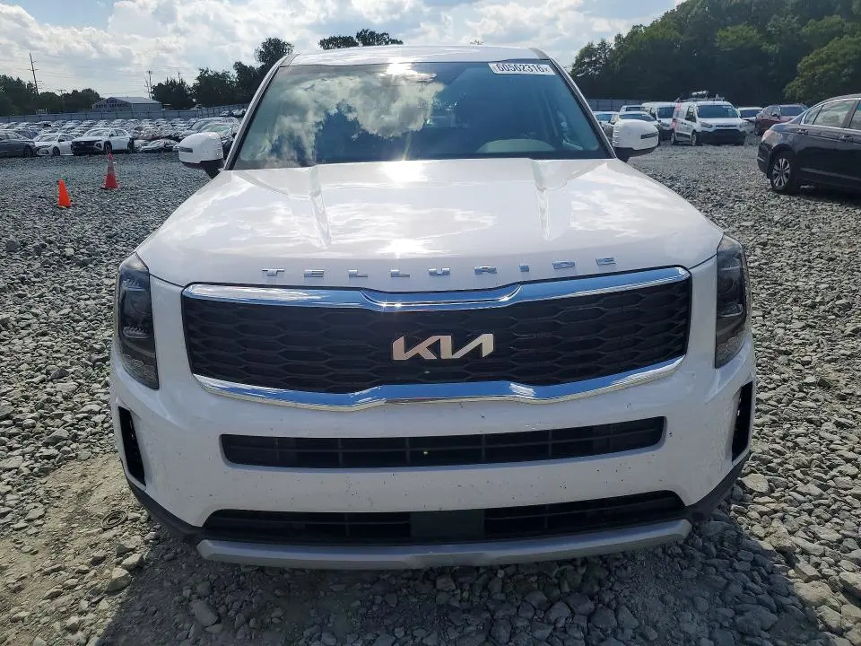 2022 KIA TELLURIDE LX  