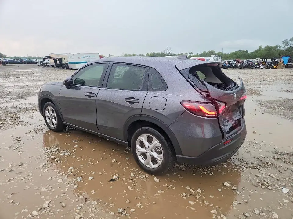 2025 HONDA HR-V LX  
