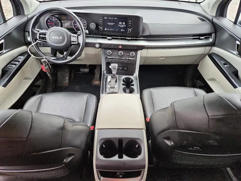 2022 KIA CARNIVAL LX  
