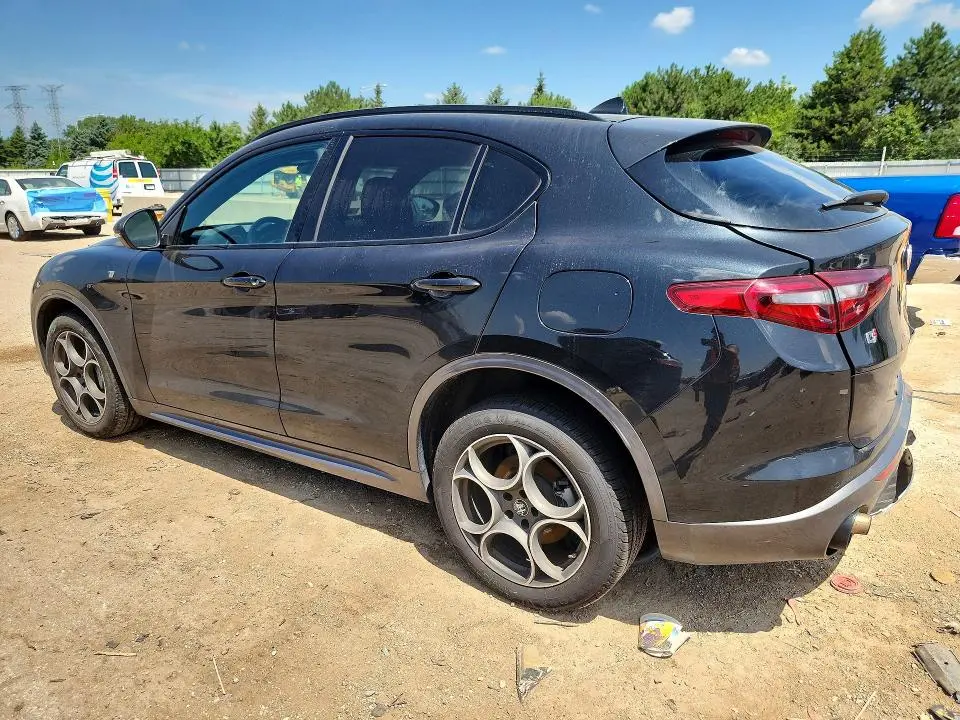 2023 ALFA ROMEO STELVIO TI  