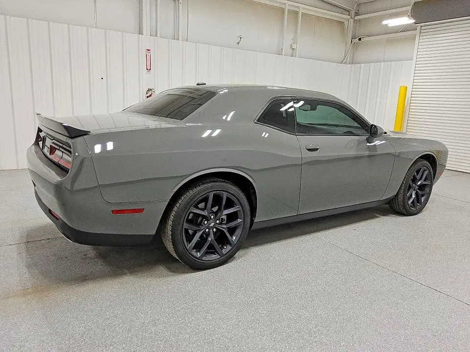 2023 DODGE CHALLENGER SXT  