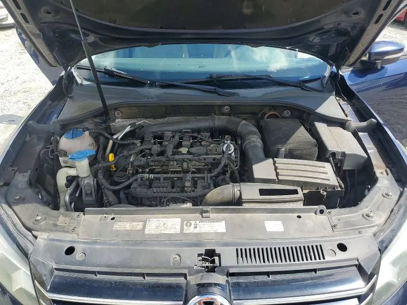 2014 VOLKSWAGEN PASSAT S  