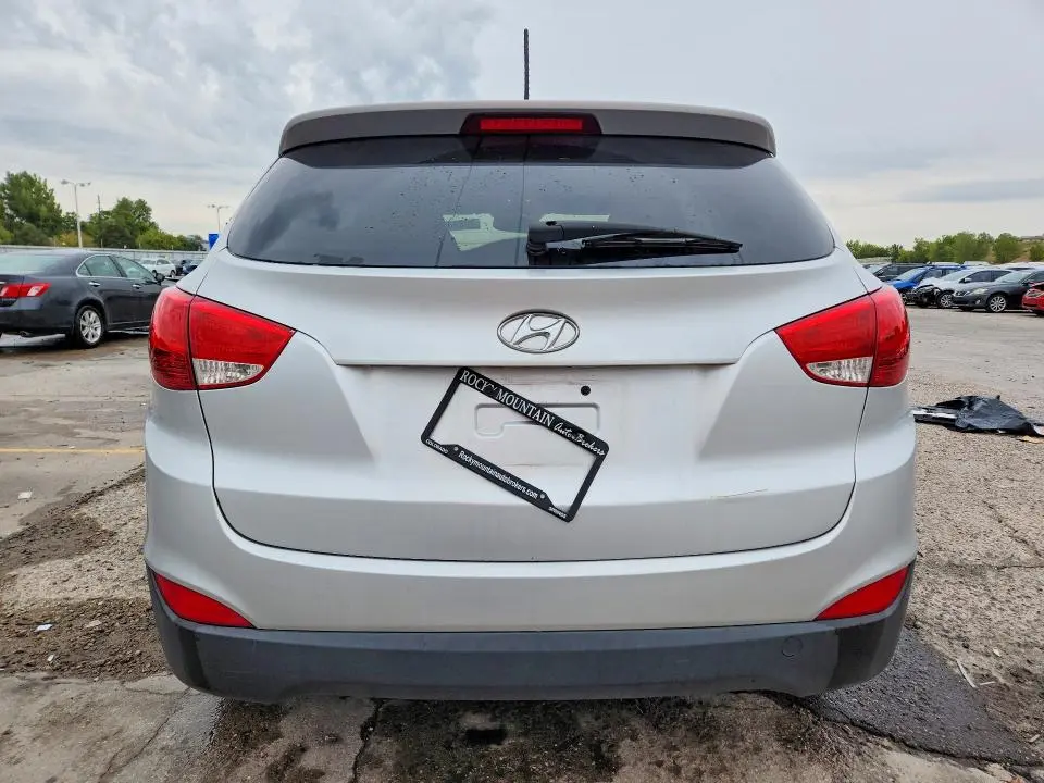 2012 HYUNDAI TUCSON GLS  