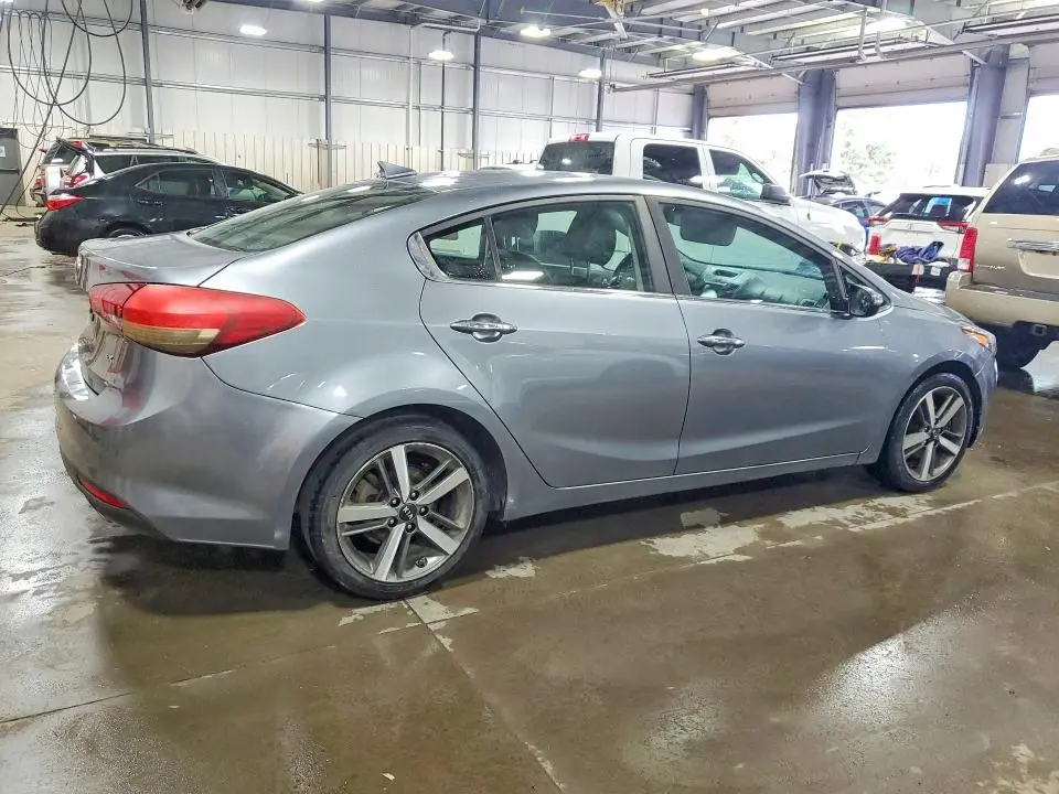 2017 KIA FORTE EX  