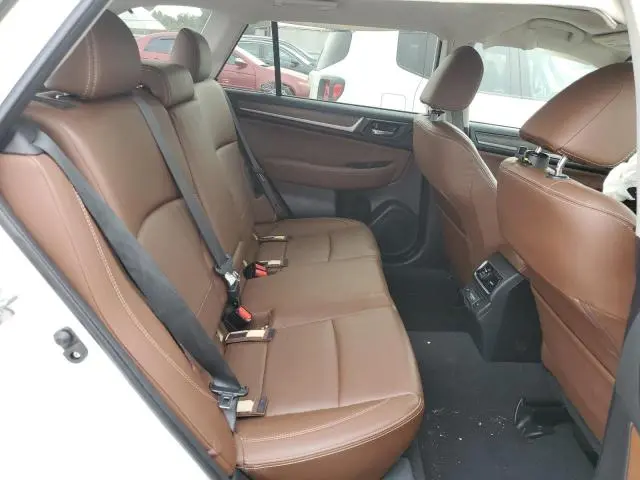 2018 SUBARU OUTBACK TOURING  