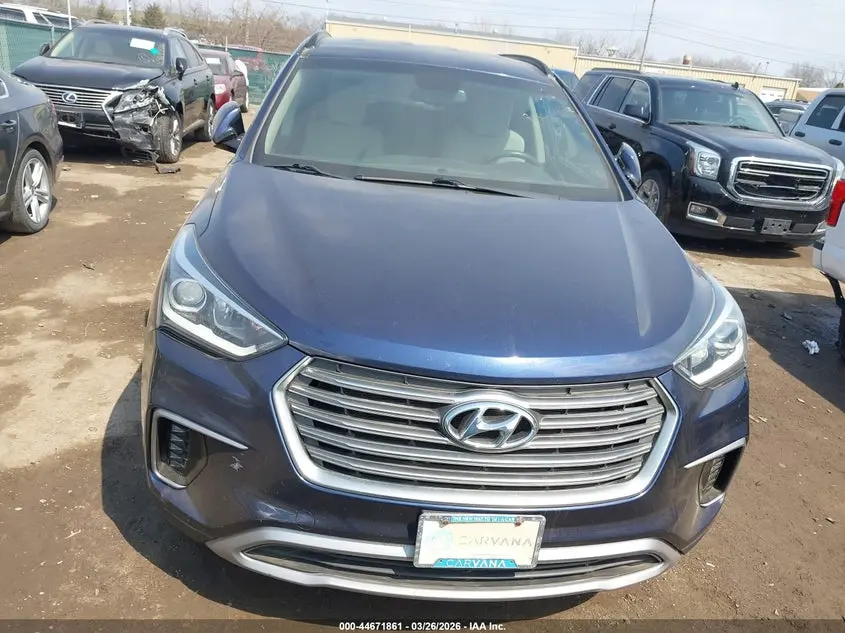 2017 HYUNDAI SANTA FE SE