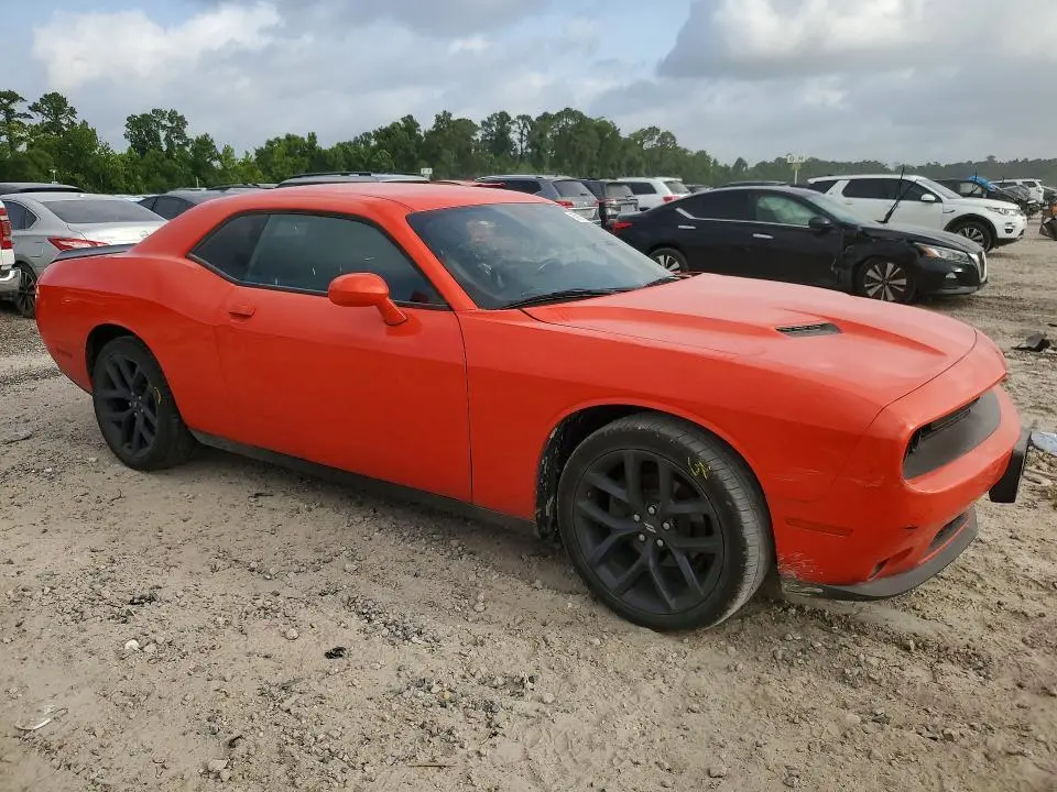 2021 DODGE CHALLENGER SXT  