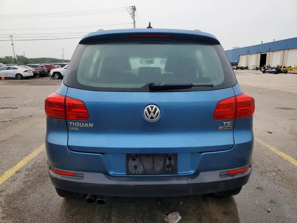 2017 VOLKSWAGEN TIGUAN S  