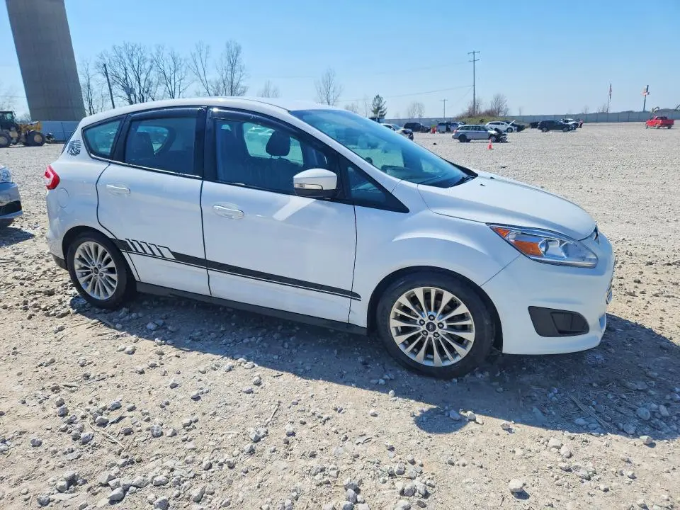 2017 FORD C-MAX SE  