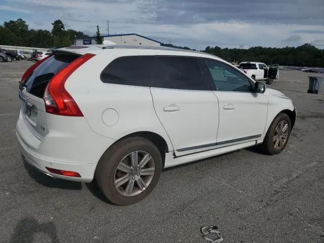 2017 VOLVO XC60 T5 INSCRIPTION  