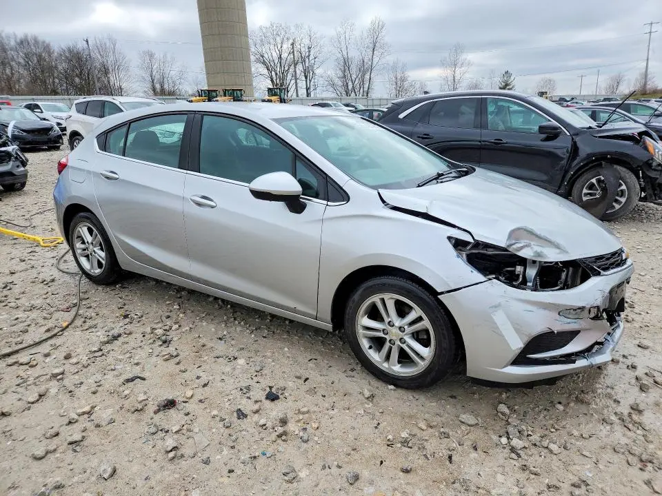 2017 CHEVROLET CRUZE LT  
