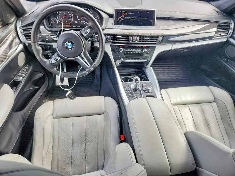 2015 BMW X6 M  