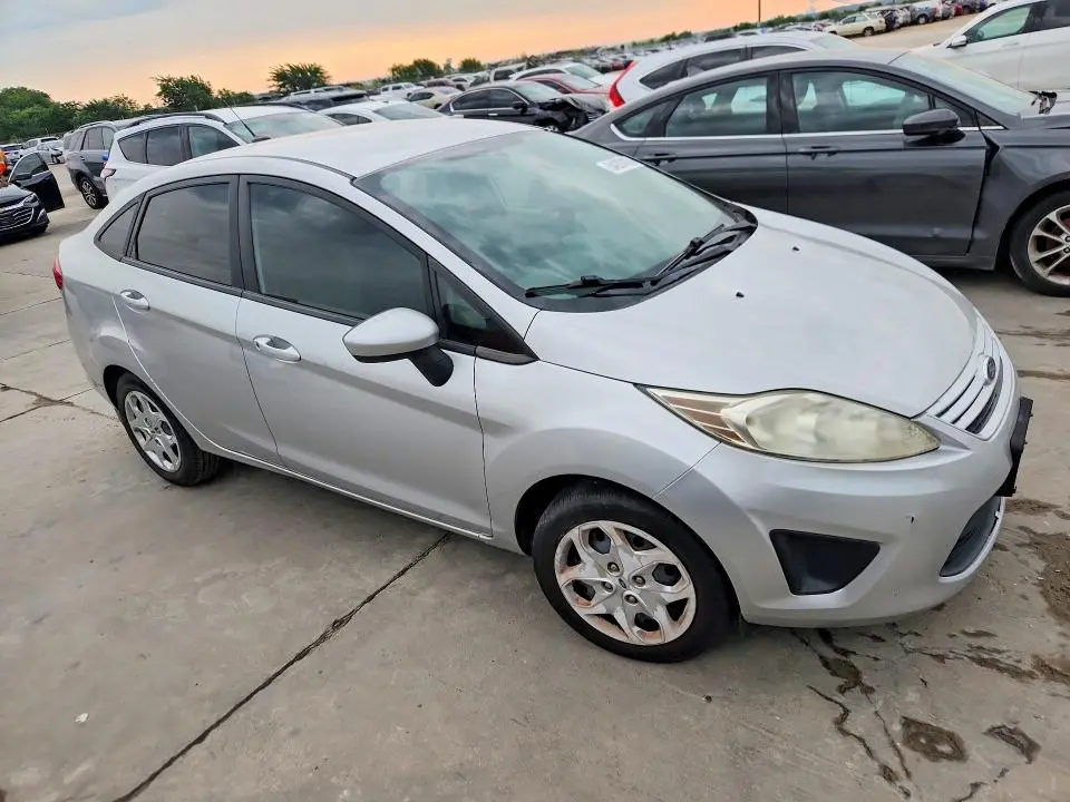 2012 FORD FIESTA S  