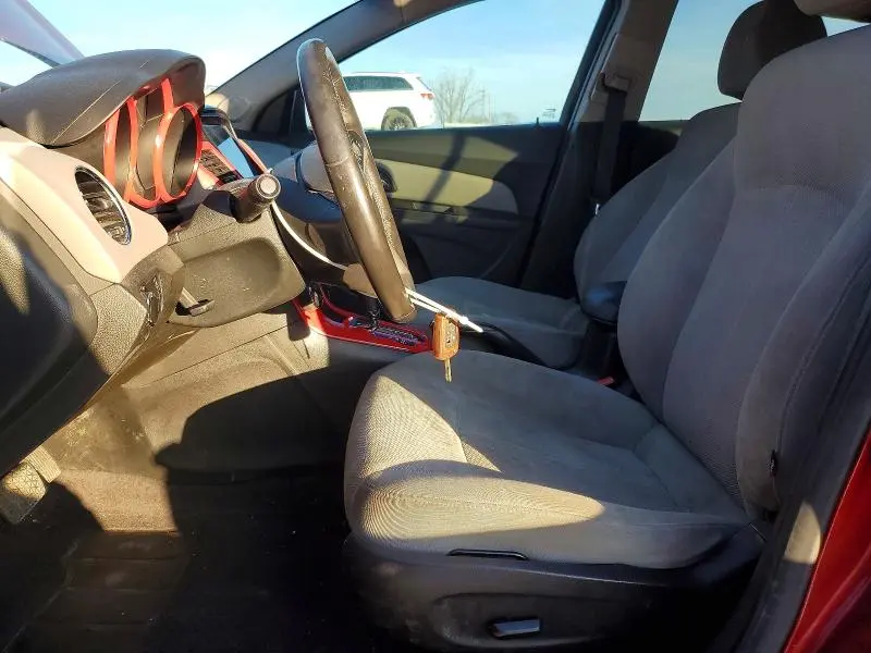 2011 CHEVROLET CRUZE LT  