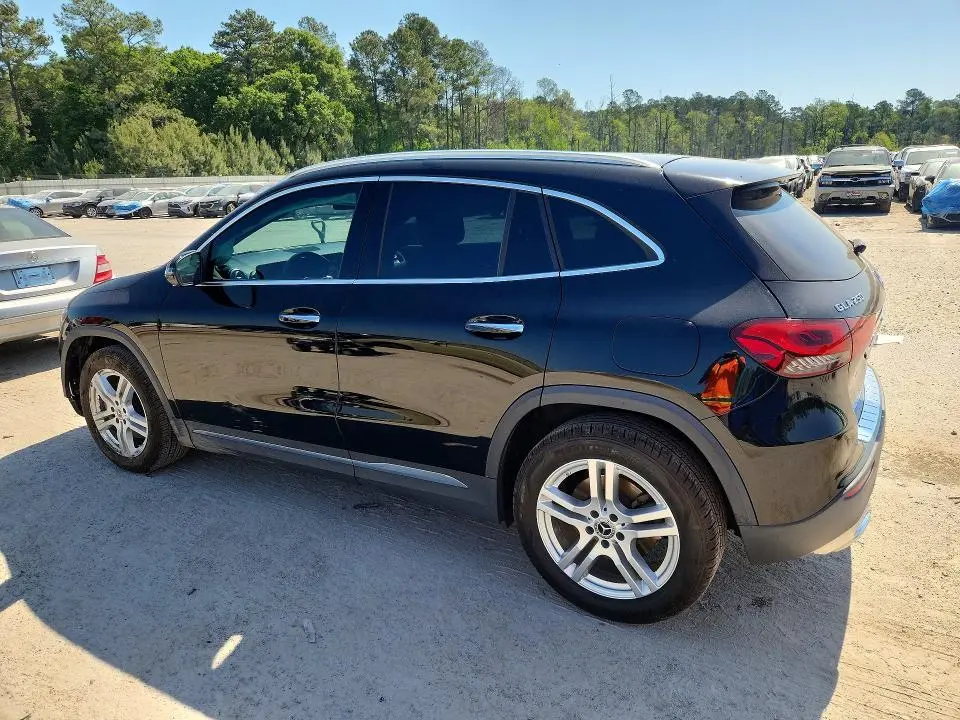 2021 MERCEDES-BENZ GLA 250  