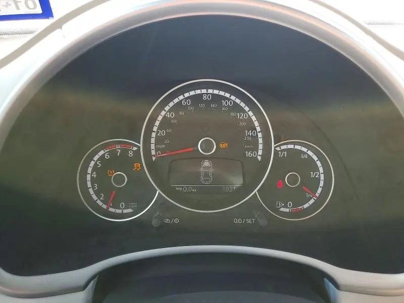 2015 VOLKSWAGEN BEETLE 1.8T  