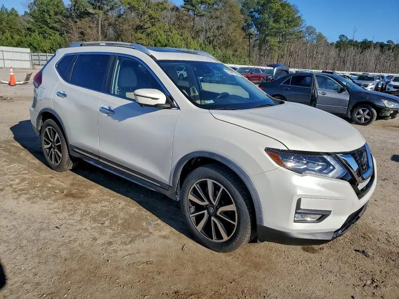 2018 NISSAN ROGUE S  