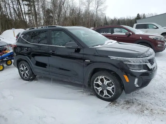 2023 KIA SELTOS EX