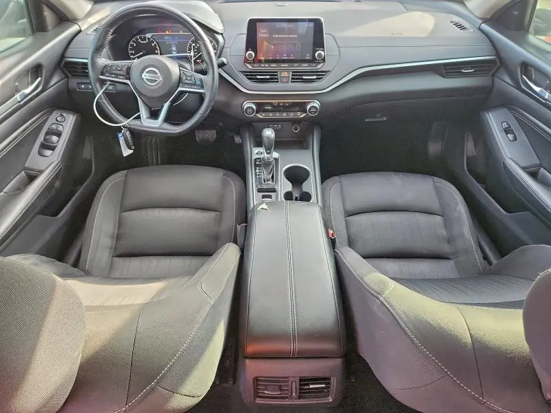 2019 NISSAN ALTIMA SV  