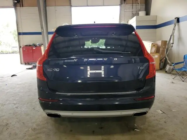 2016 VOLVO XC90 T6  