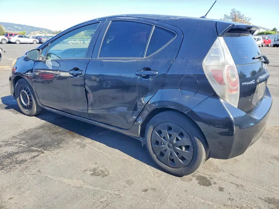 2013 TOYOTA PRIUS C TWO  