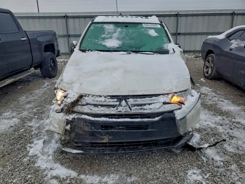 2018 MITSUBISHI OUTLANDER SE  