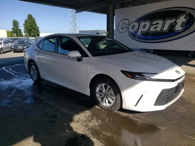 2025 TOYOTA CAMRY XSE  