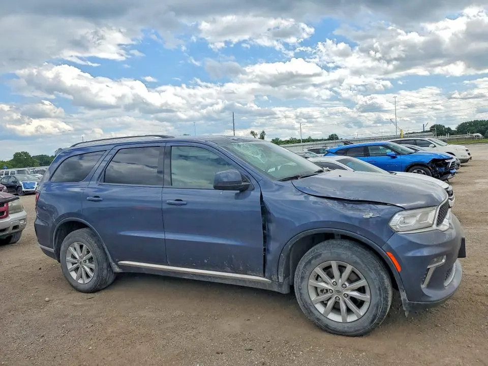 2021 DODGE DURANGO SXT  