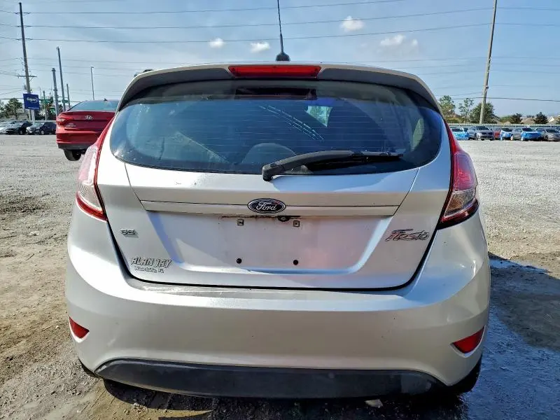 2019 FORD FIESTA SE  