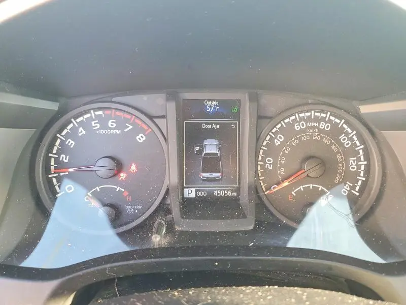 2018 TOYOTA TACOMA SR  