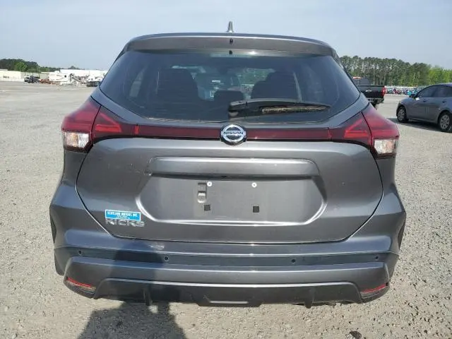 2021 NISSAN KICKS S  
