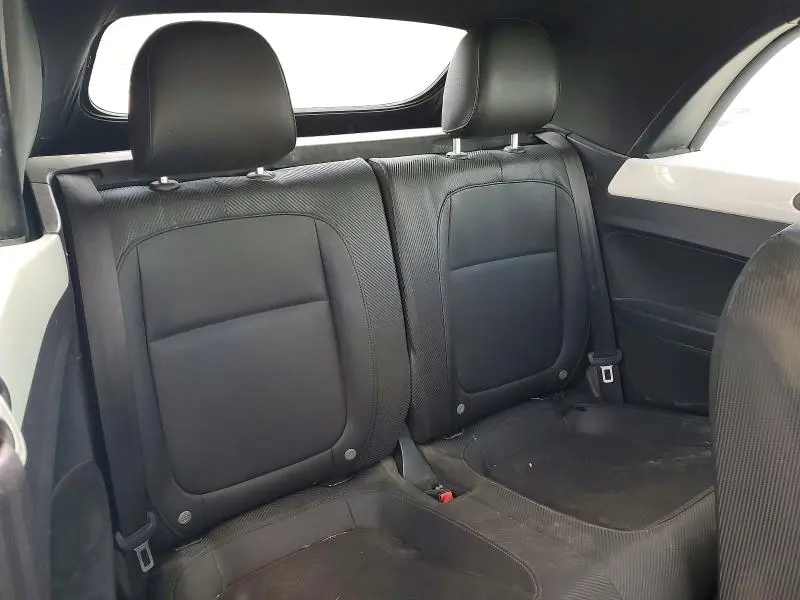 2013 VOLKSWAGEN BEETLE   