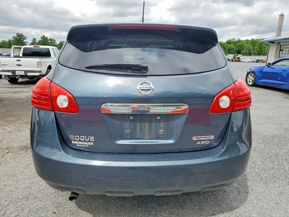 2012 NISSAN ROGUE S  
