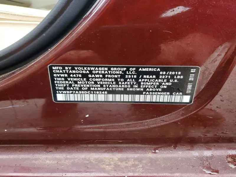 2013 VOLKSWAGEN PASSAT SE  