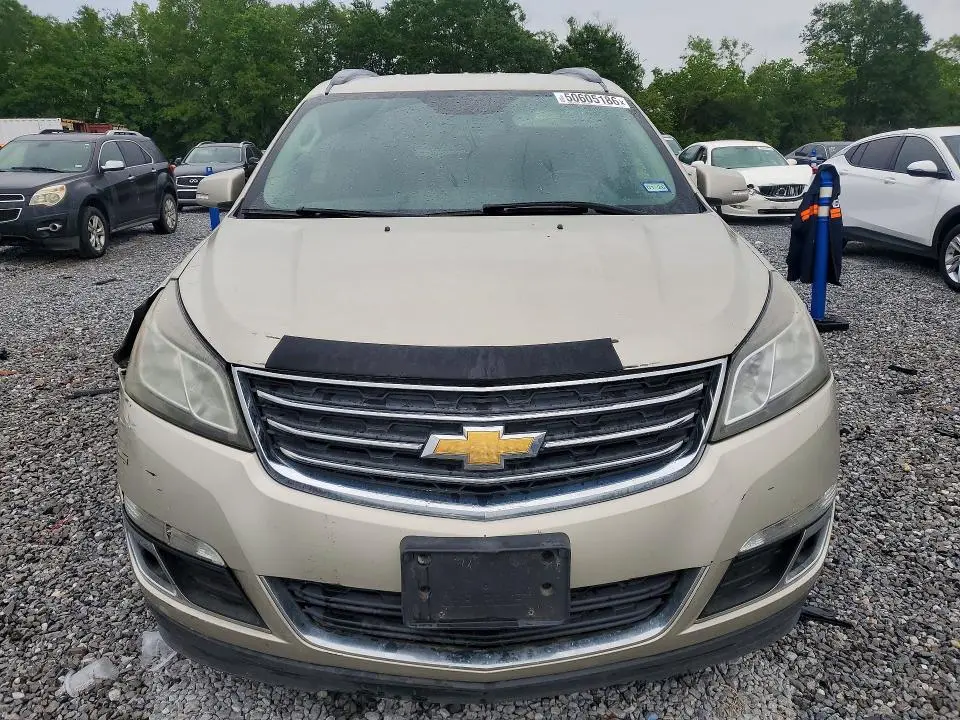 2014 CHEVROLET TRAVERSE LT  