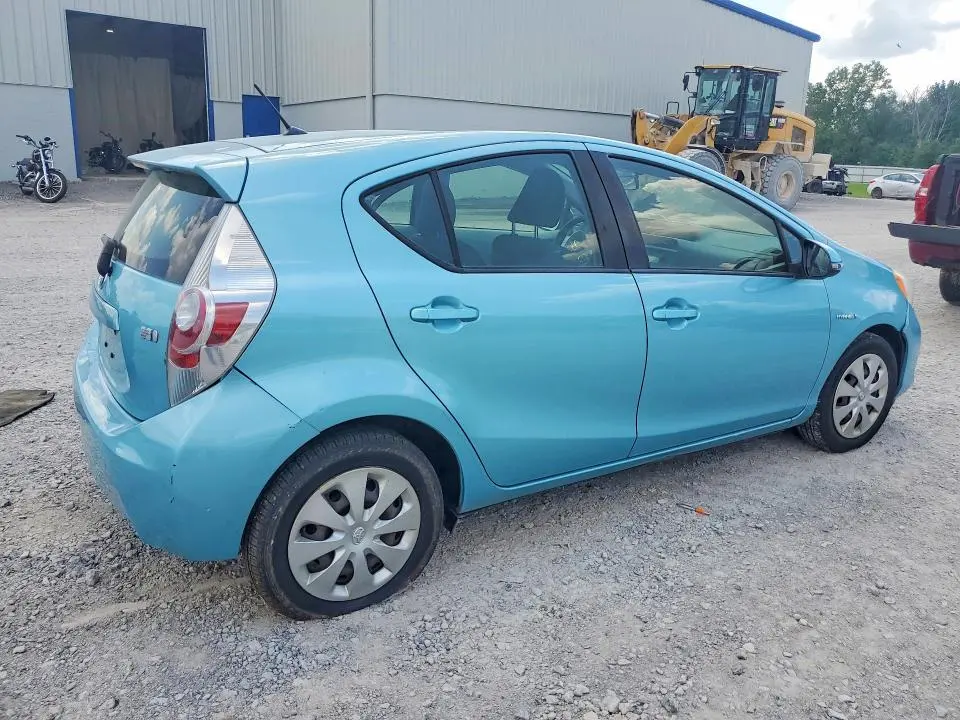 2014 TOYOTA PRIUS C TWO  
