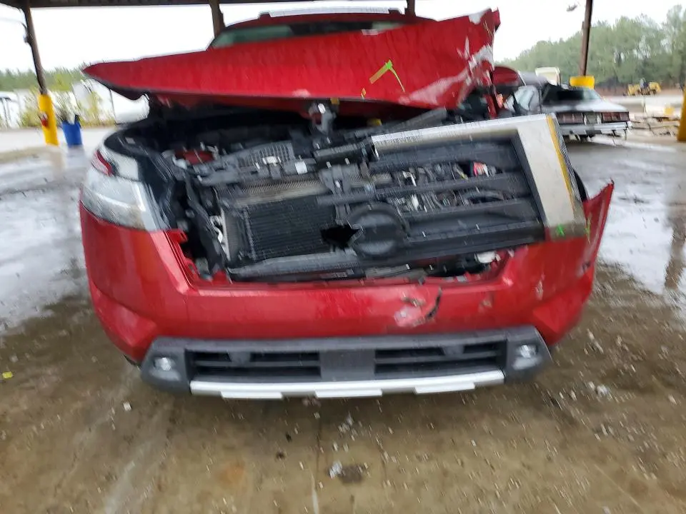 2022 NISSAN PATHFINDER SL  