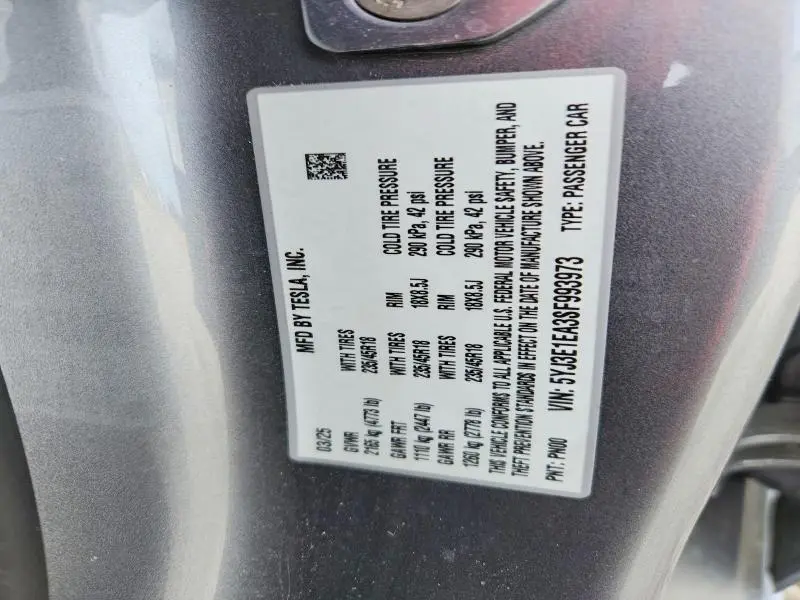 2025 TESLA MODEL 3   