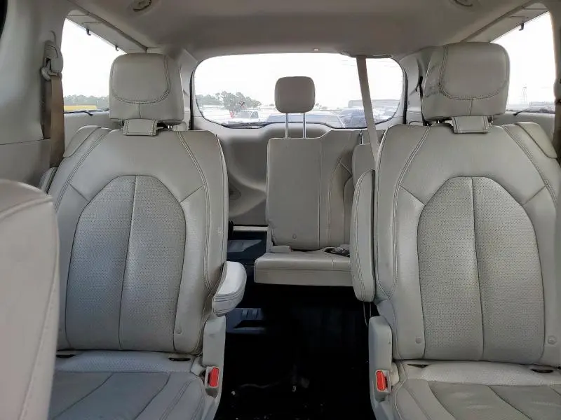 2017 CHRYSLER PACIFICA TOURING L PLUS  