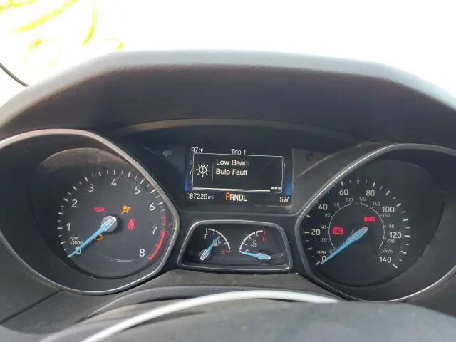 2017 FORD FOCUS SE  