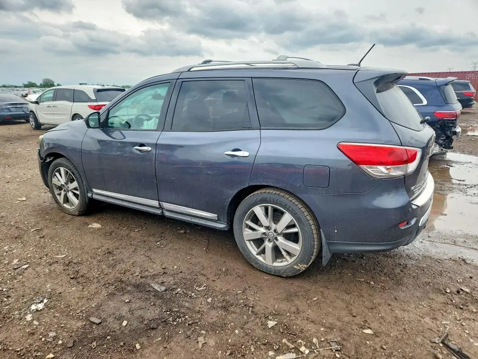 2013 NISSAN PATHFINDER S  