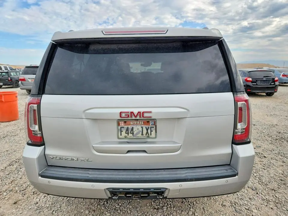 2015 GMC YUKON XL K1500 SLT  
