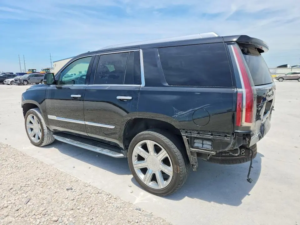 2016 CADILLAC ESCALADE LUXURY  