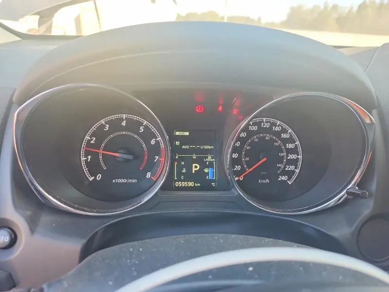 2024 MITSUBISHI RVR ES  