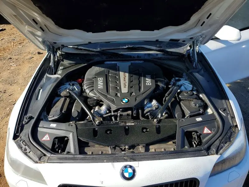 2012 BMW 550 XI  