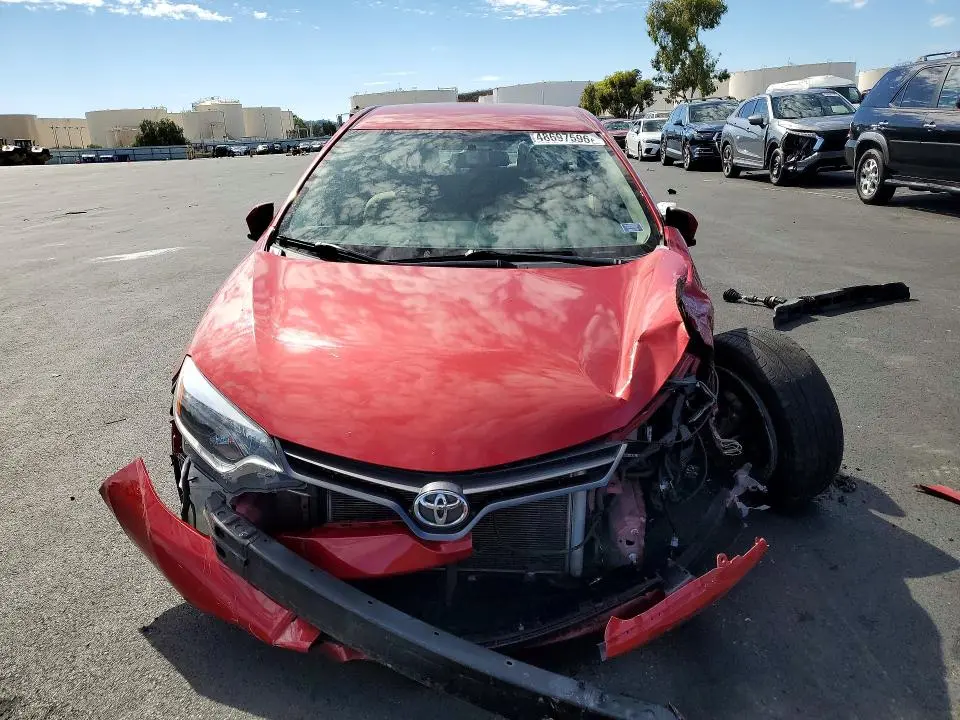 2016 TOYOTA COROLLA LE PLUS  