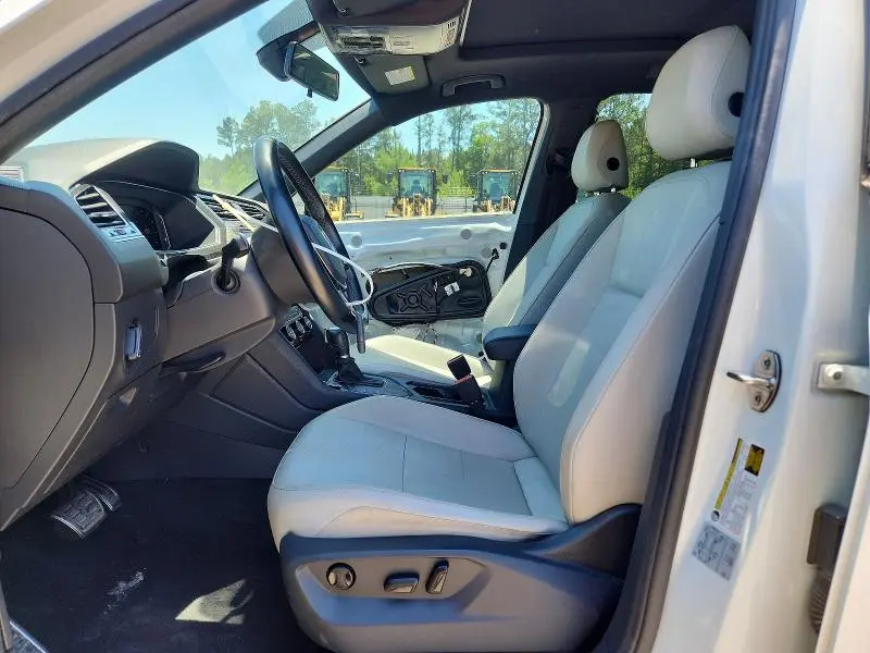 2019 VOLKSWAGEN TIGUAN SE/SEL/SEL R-LINE JET-BLACK/SE  