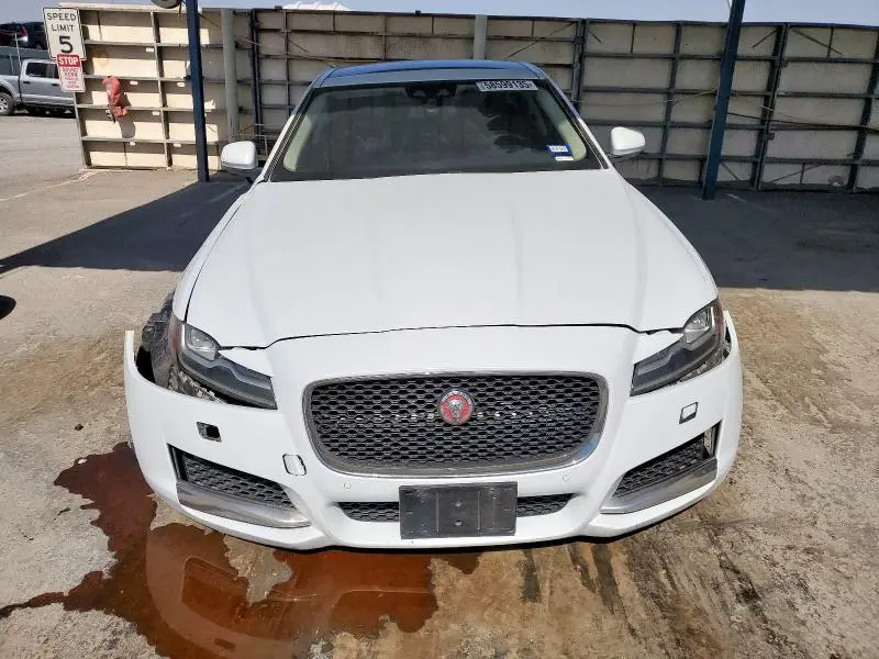 2016 JAGUAR XF PREMIUM  